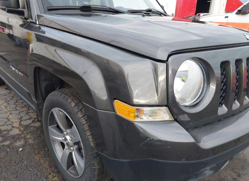 Thumbnail 13 of 2016 JEEP PATRIOT HIGH ALTITUDE EDITION