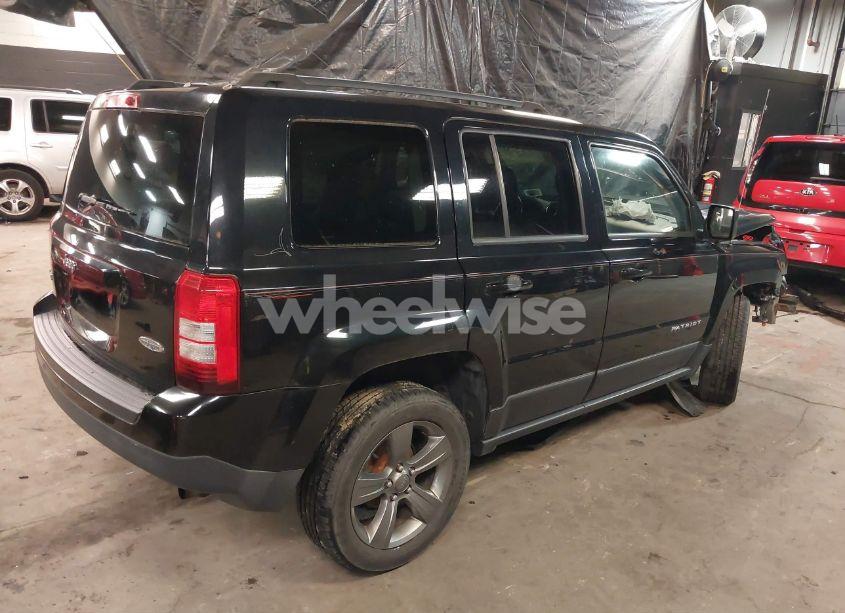 Thumbnail 12 of 2015 JEEP PATRIOT HIGH ALTITUDE EDITION