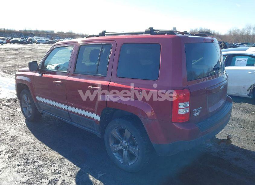 Thumbnail 5 of 2015 JEEP PATRIOT HIGH ALTITUDE EDITION