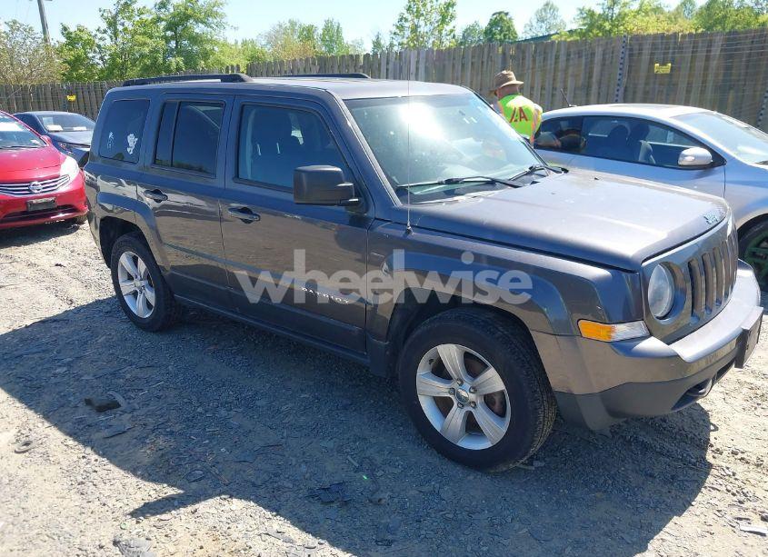 Photo of JEEP PATRIOT LATITUDE 4X4