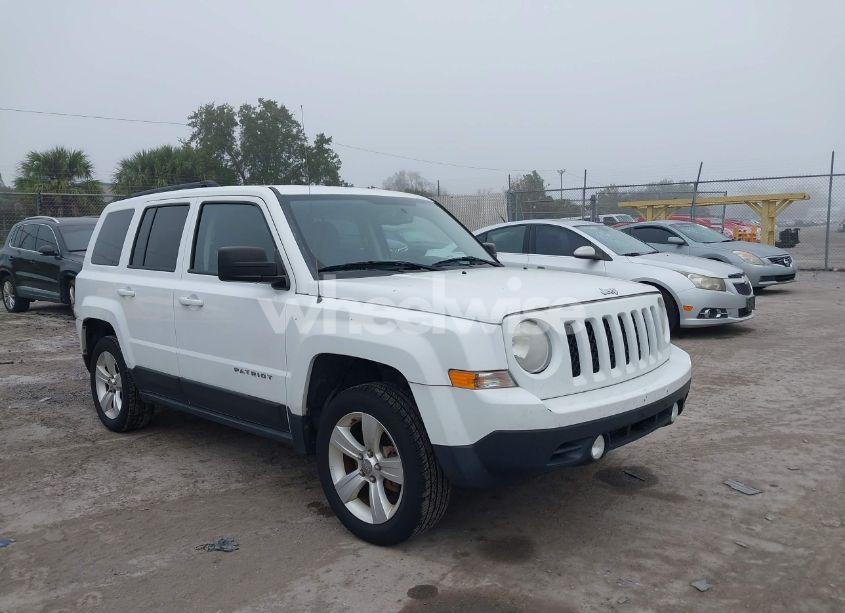 Photo of JEEP PATRIOT LATITUDE
