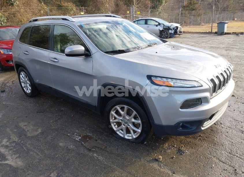 Photo of JEEP CHEROKEE LATITUDE FWD