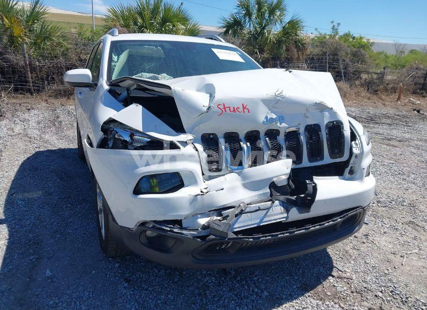 Thumbnail 16 of 2015 JEEP CHEROKEE LATITUDE