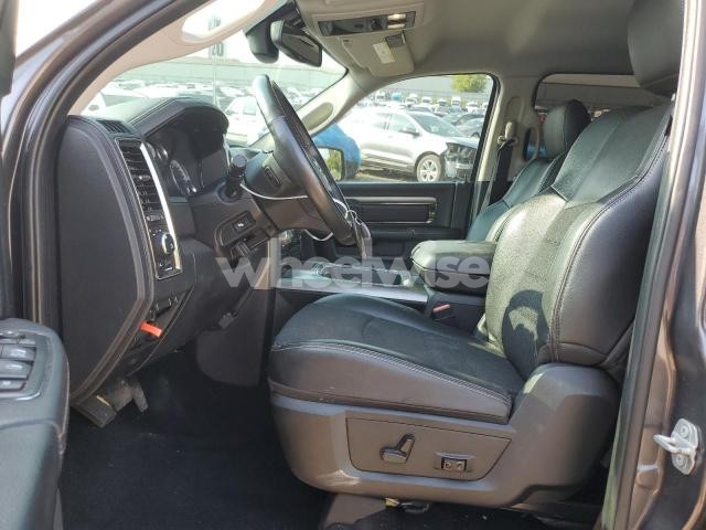 2016 RAM 1500 SPORT