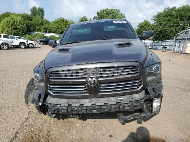 2016 RAM 1500 SPORT