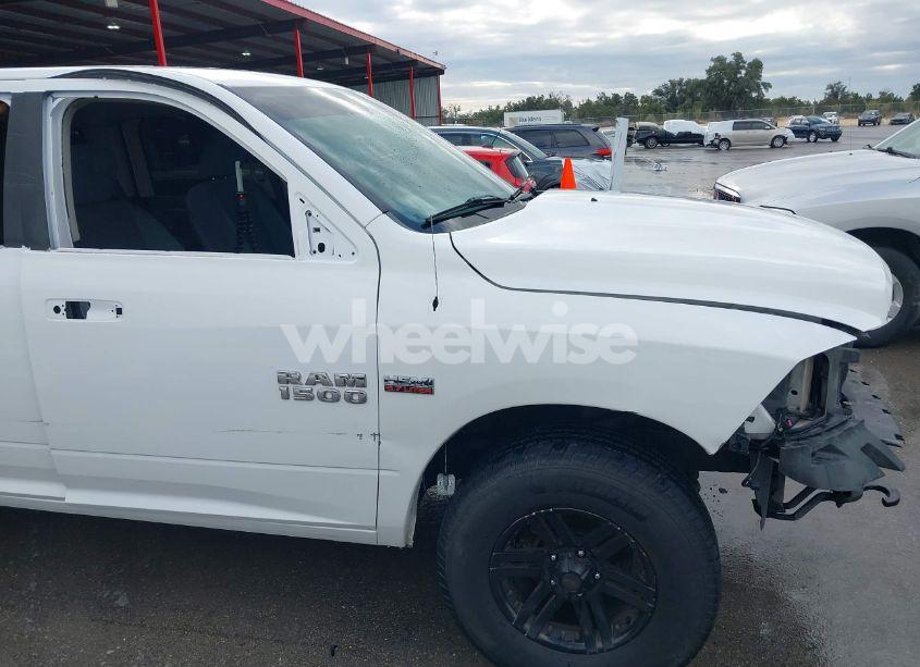 Thumbnail 10 of 2016 RAM 1500 BIG HORN