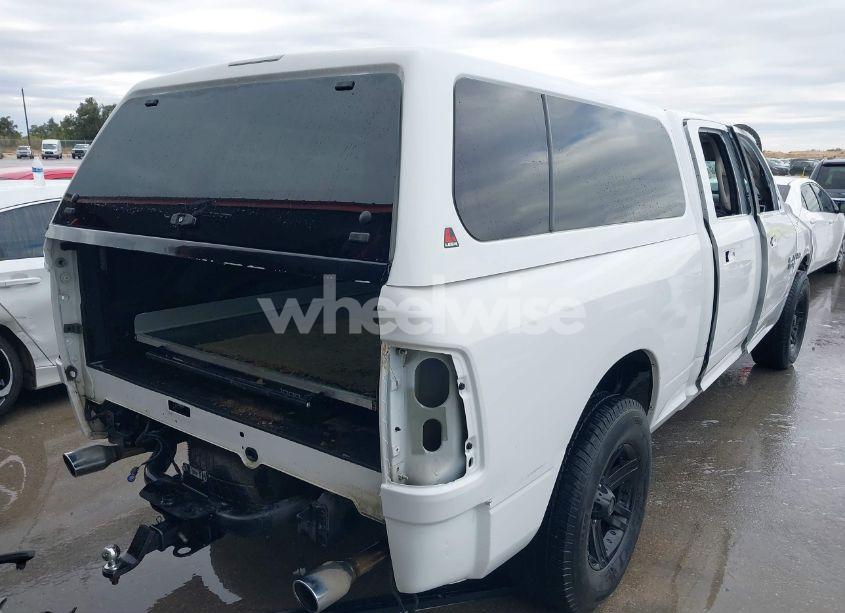 Thumbnail 16 of 2016 RAM 1500 BIG HORN