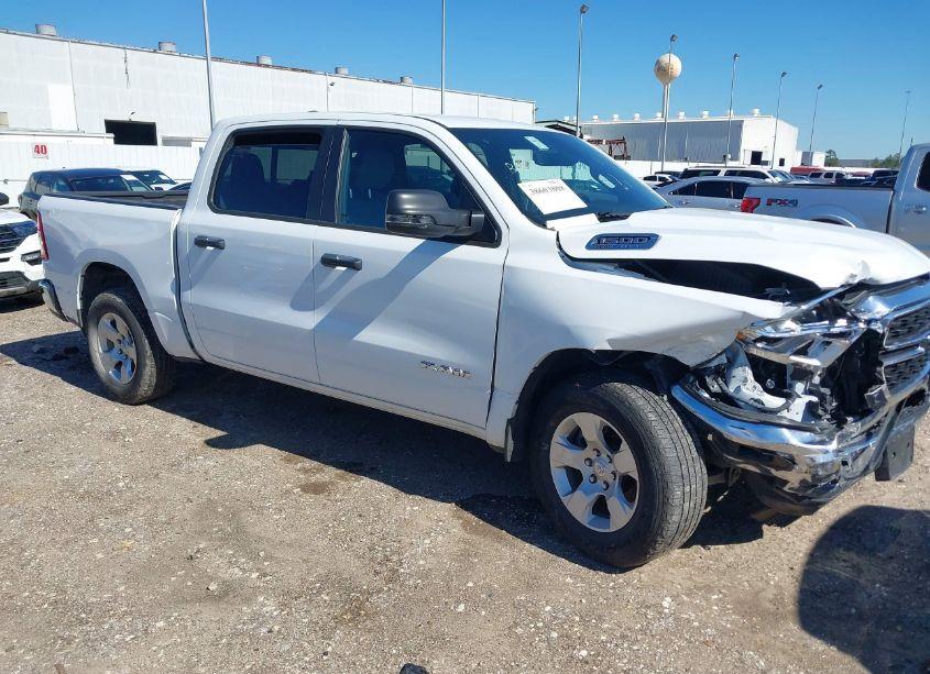 Thumbnail 4 of 2023 RAM 1500