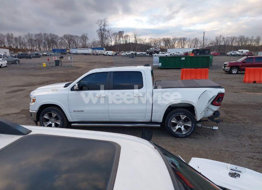Thumbnail 7 of 2020 RAM 1500 LARAMIE 4X4 5'7 BOX
