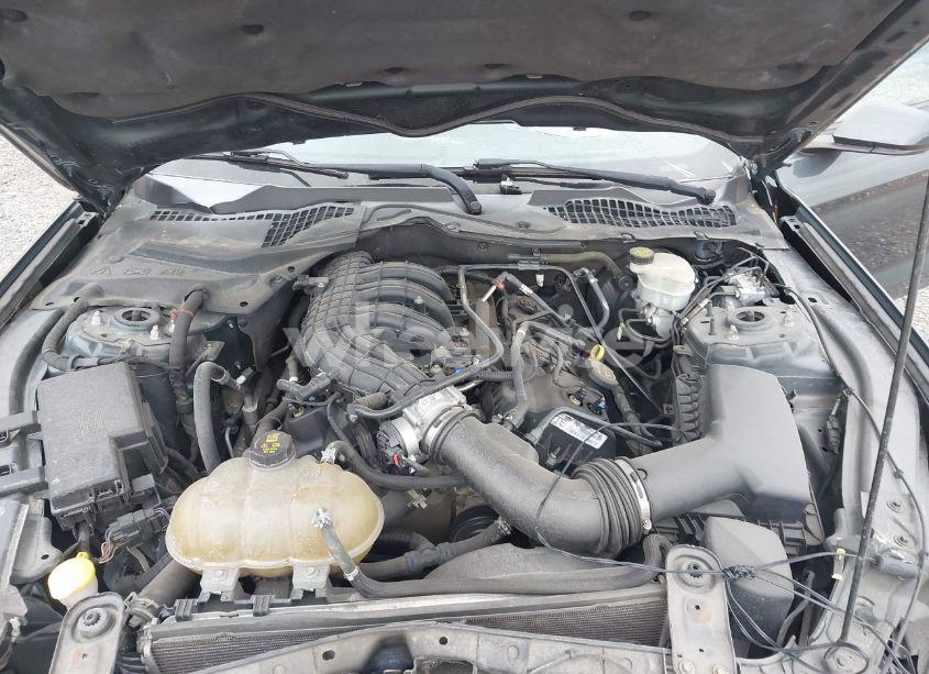 Thumbnail 2 of 2015 FORD MUSTANG V6
