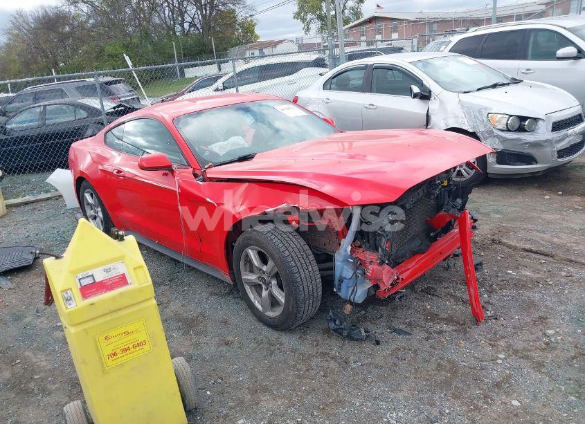 2016 Ford Mustang - Photo 1