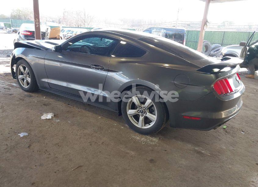 Thumbnail 10 of 2015 FORD MUSTANG V6
