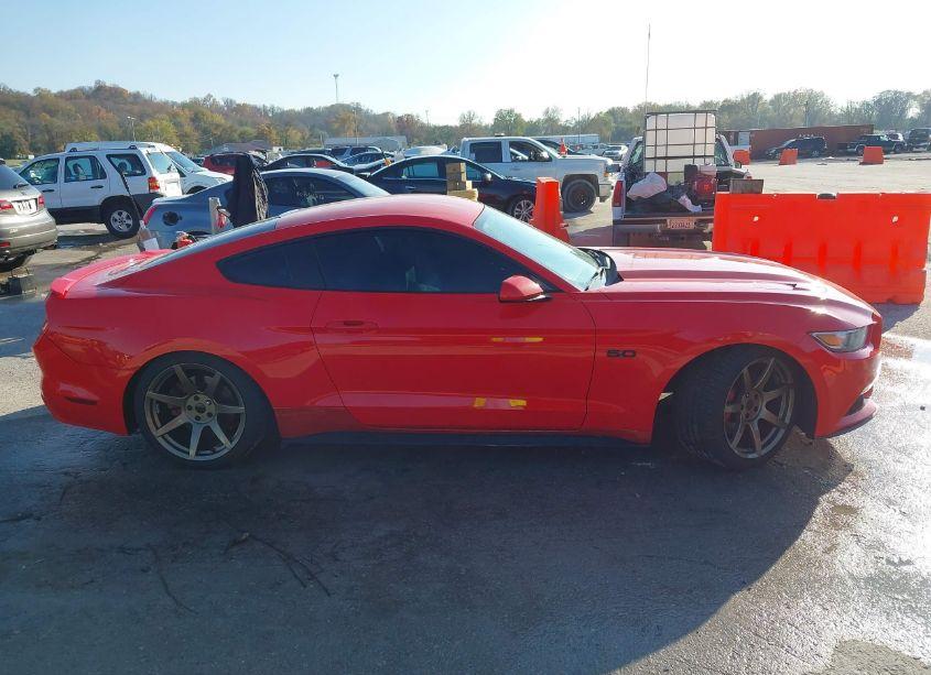 Thumbnail 5 of 2015 FORD MUSTANG GT