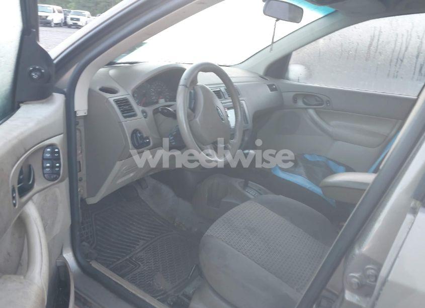 Thumbnail 7 of 2005 FORD FOCUS ZXW