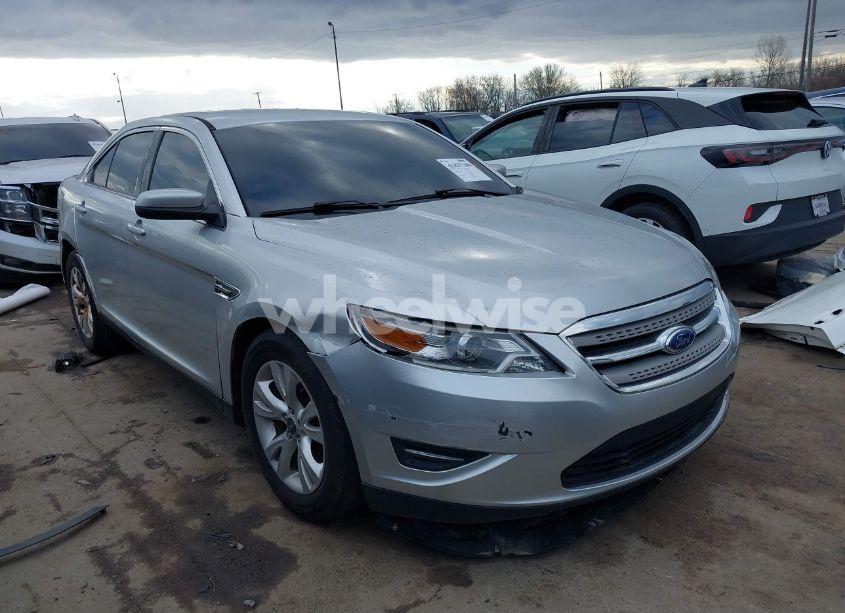 Photo of FORD TAURUS SEL