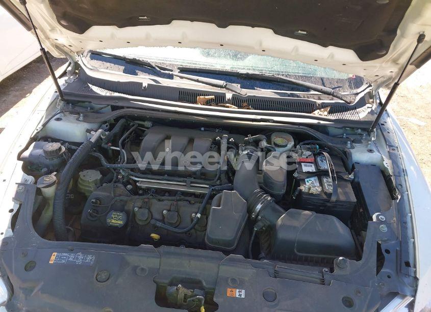Thumbnail 2 of 2013 FORD TAURUS LIMITED