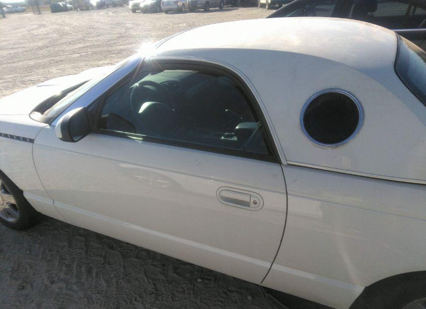 2002 Ford Thunderbird