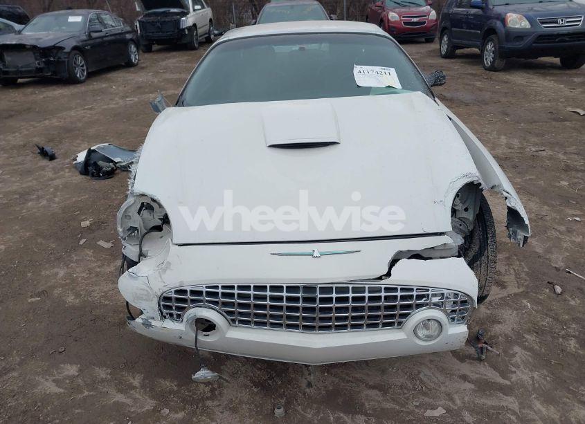 2003 Ford Thunderbird