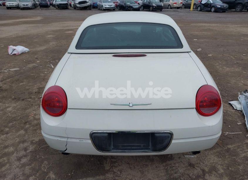 2003 Ford Thunderbird