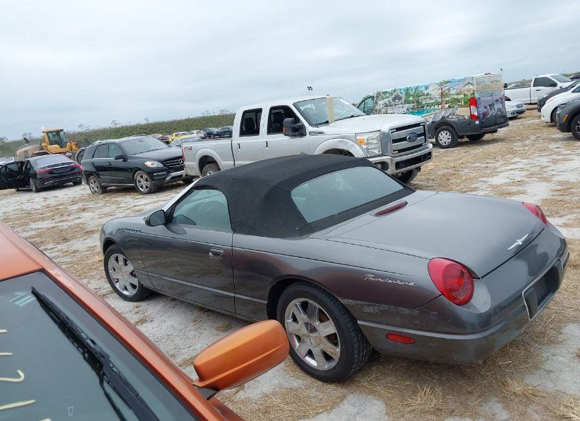 2003 Ford Thunderbird