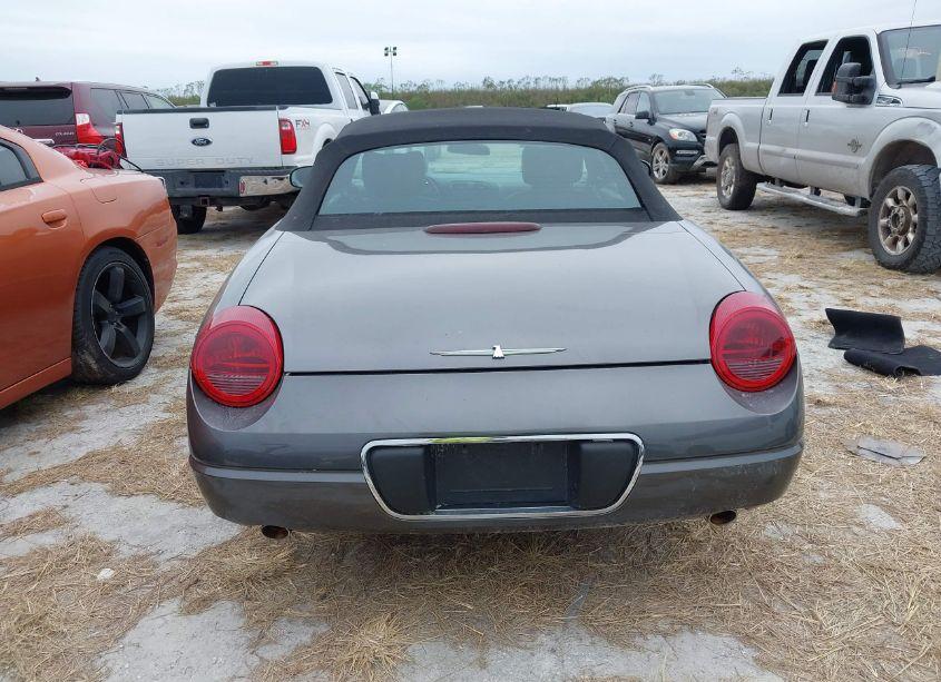2003 Ford Thunderbird
