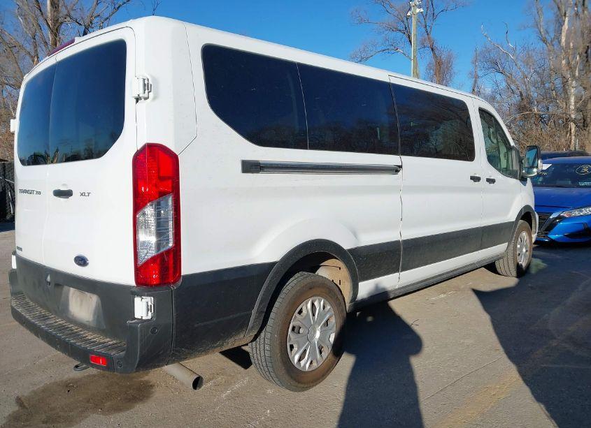 Thumbnail 10 of 2023 FORD TRANSIT-350 PASSENGER VAN XLT
