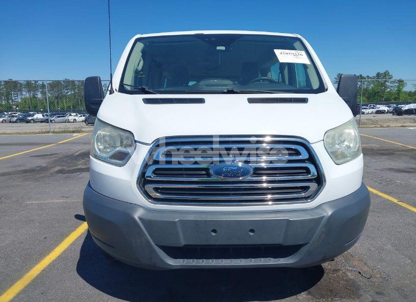 Thumbnail 4 of 2015 FORD TRANSIT-350 XLT