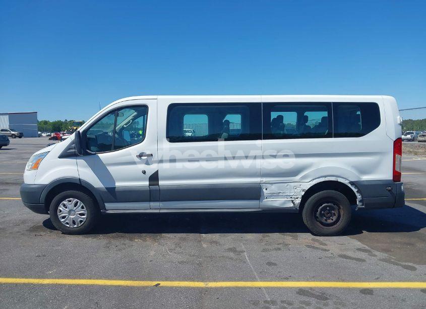 Thumbnail 6 of 2015 FORD TRANSIT-350 XLT