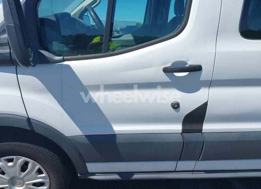 Thumbnail 9 of 2015 FORD TRANSIT-350 XLT