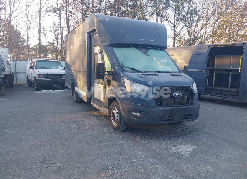 Photo of FORD TRANSIT-350 CUTAWAY