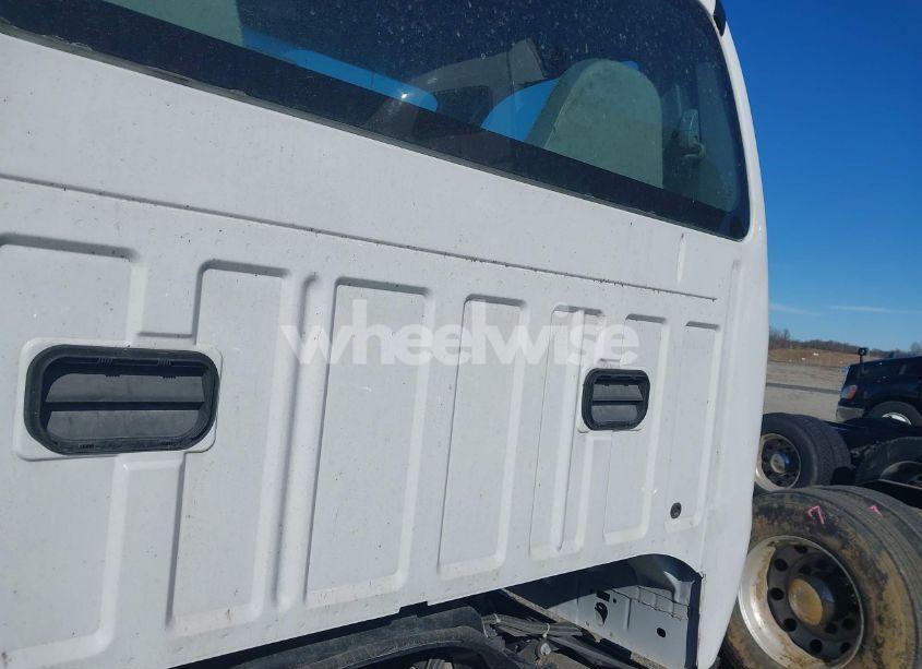 Thumbnail 8 of 2022 FORD F-750 DIESEL