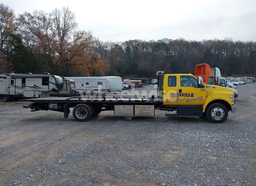 Thumbnail 4 of 2019 FORD F-750 DIESEL