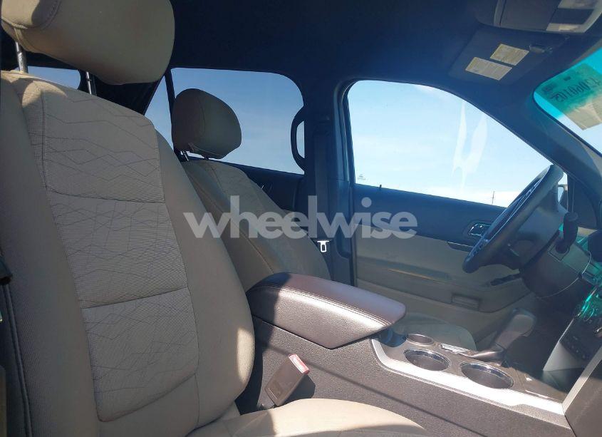 2014 Ford Explorer