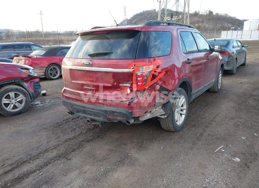 2015 Ford Explorer