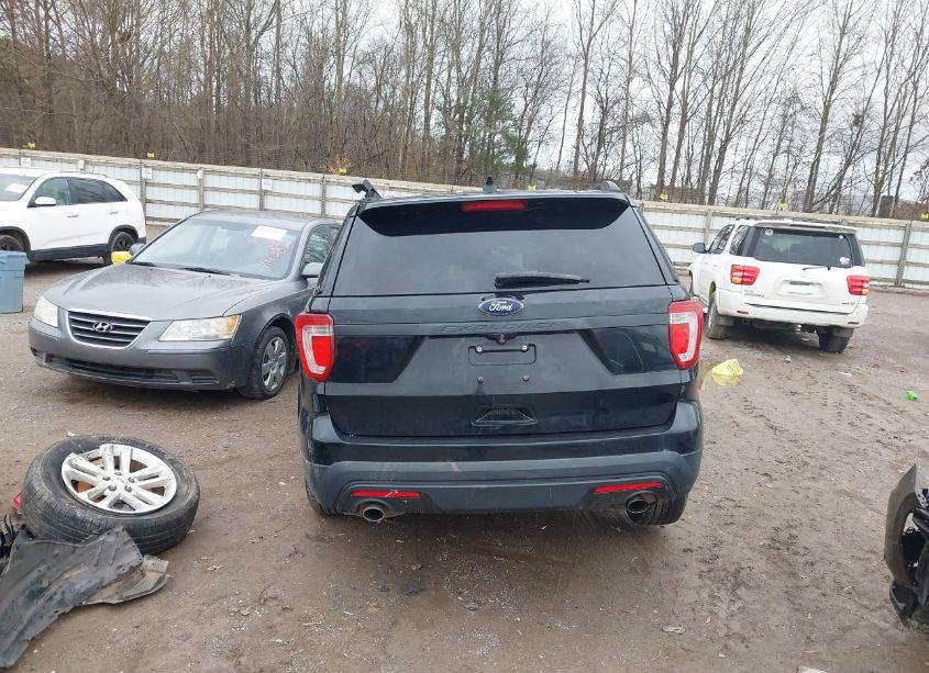 2016 Ford Explorer