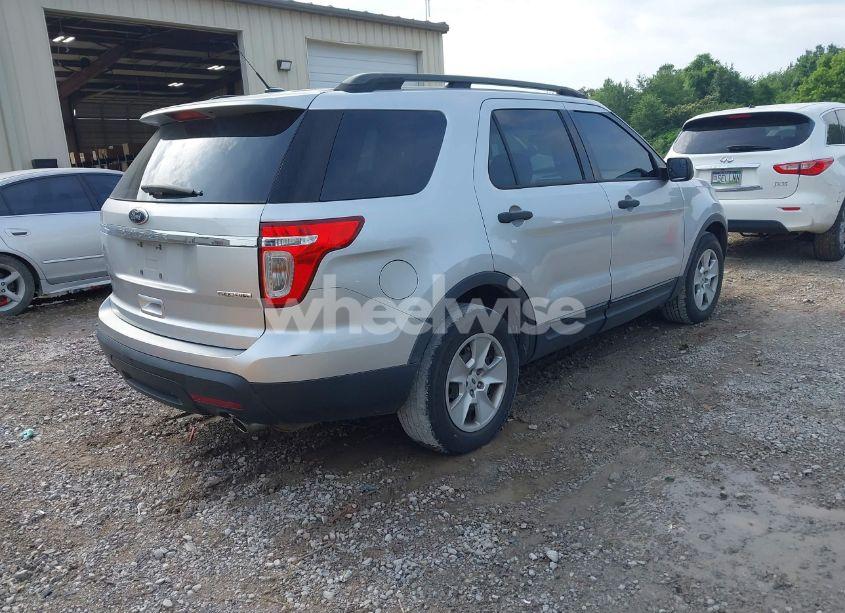 2013 Ford Explorer