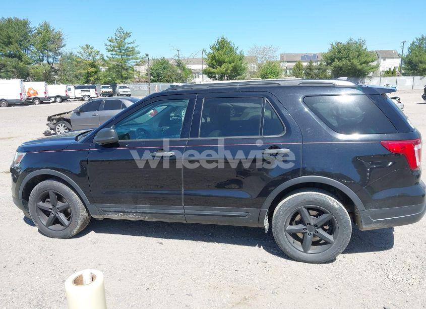 2019 Ford Explorer