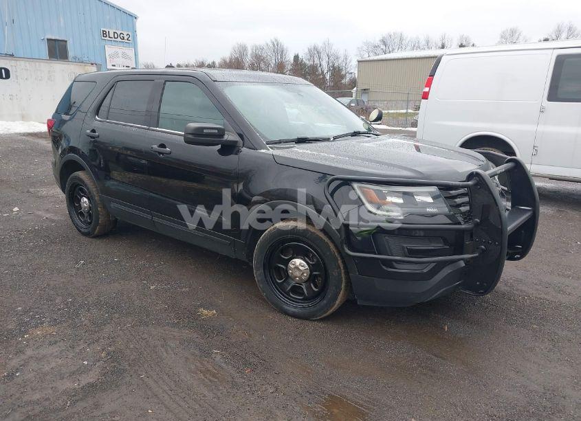 Main photo of 2019 FORD POLICE INTERCEPTOR with VIN 1FM5K8AR8KGB23661