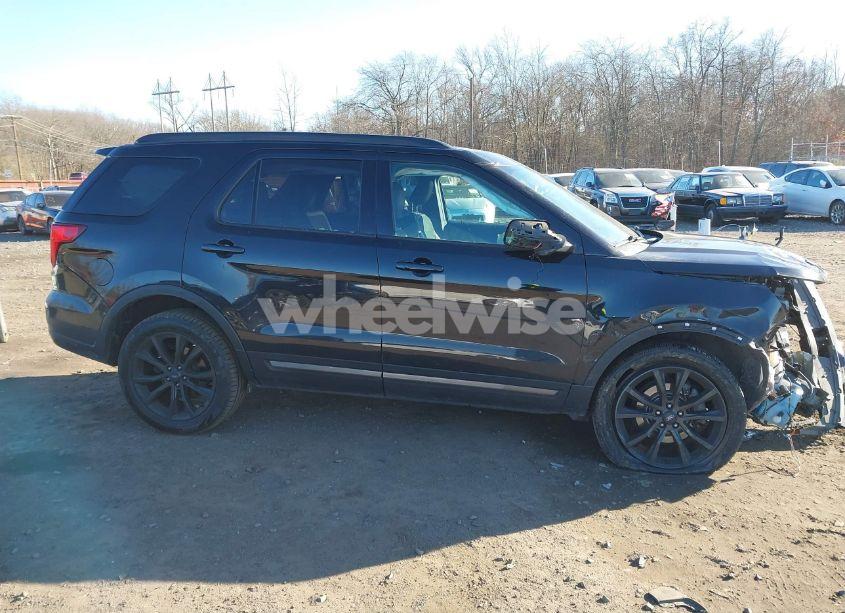 Thumbnail 5 of 2019 FORD EXPLORER XLT