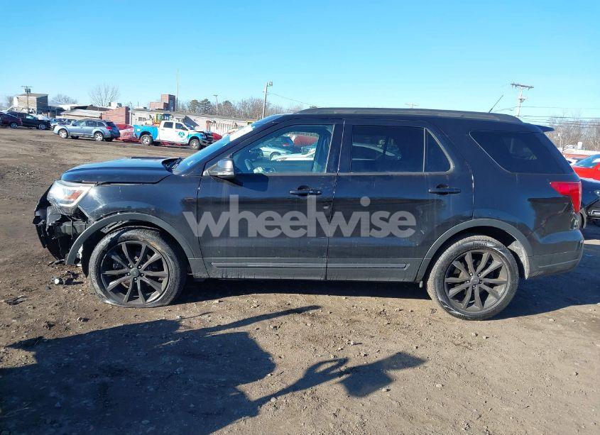 Thumbnail 6 of 2019 FORD EXPLORER XLT