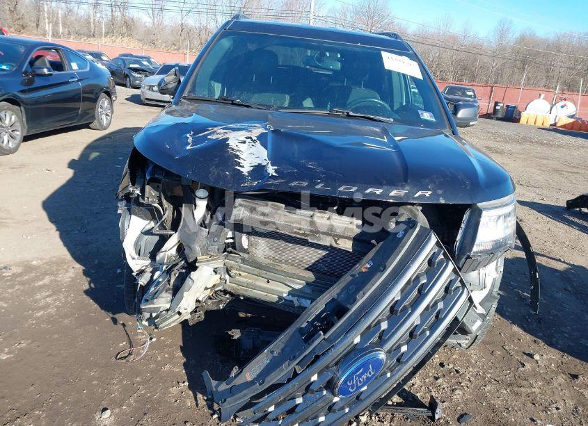 Thumbnail 11 of 2019 FORD EXPLORER XLT