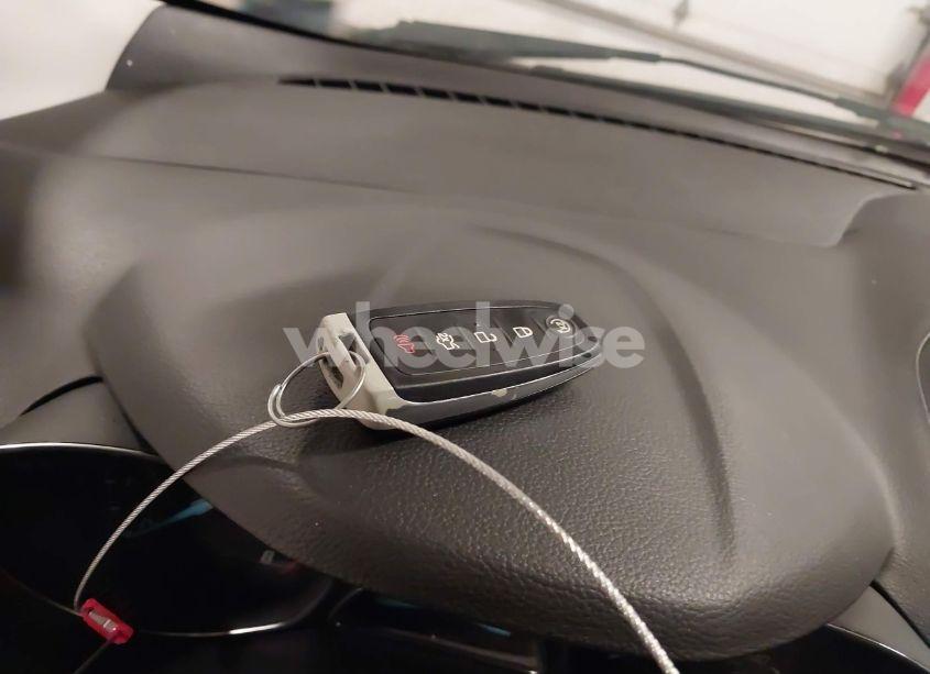 Thumbnail 3 of 2013 FORD ESCAPE SEL