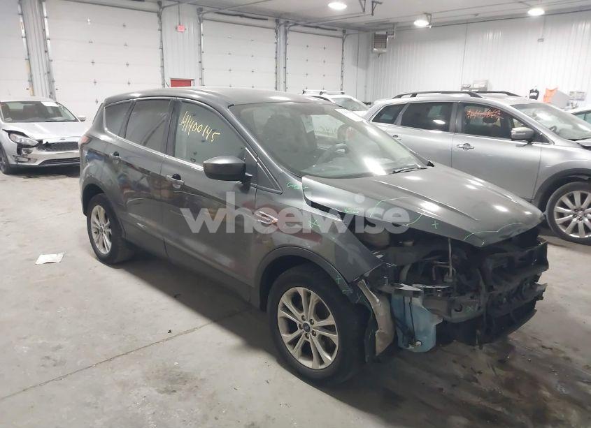 Photo of FORD ESCAPE SE