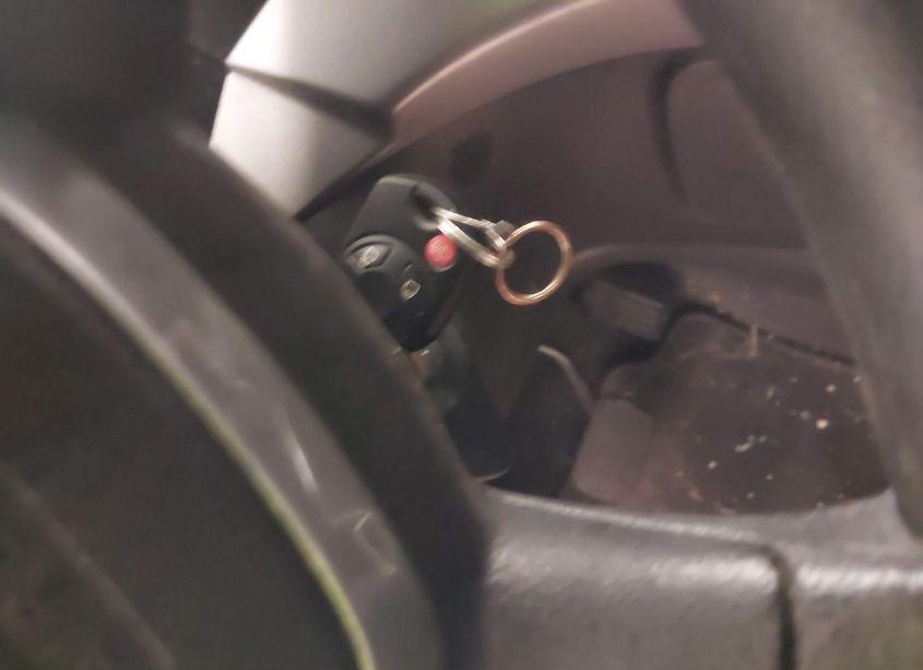 Thumbnail 3 of 2015 FORD ESCAPE SE