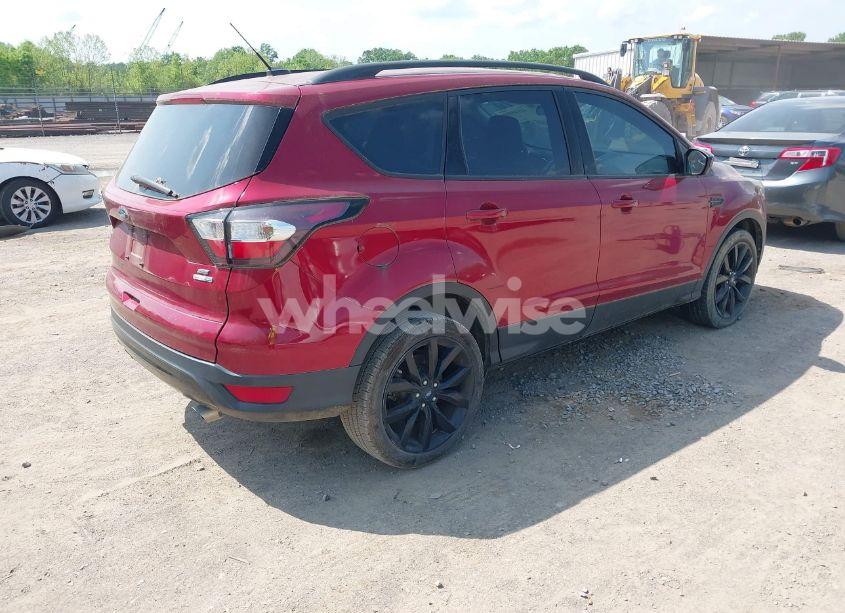 Thumbnail 11 of 2018 FORD ESCAPE SE