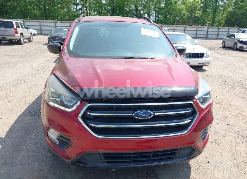 Thumbnail 13 of 2018 FORD ESCAPE SE