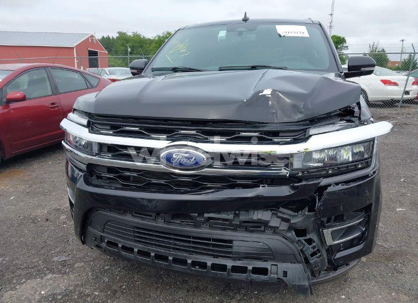 Thumbnail 5 of 2024 FORD EXPEDITION LIMITED MAX