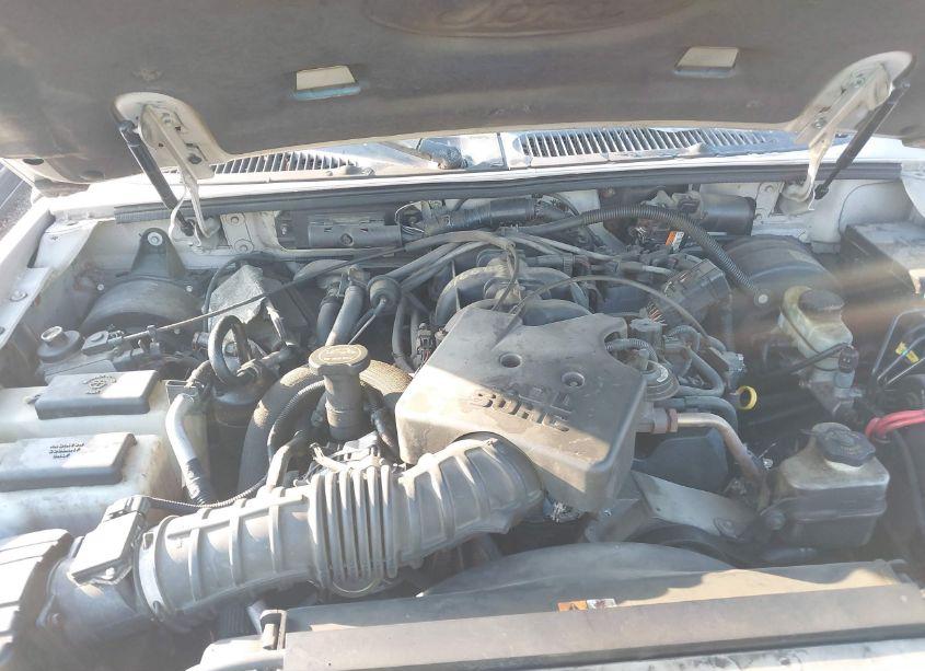 Thumbnail 2 of 2004 FORD EXPLORER SPORT TRAC