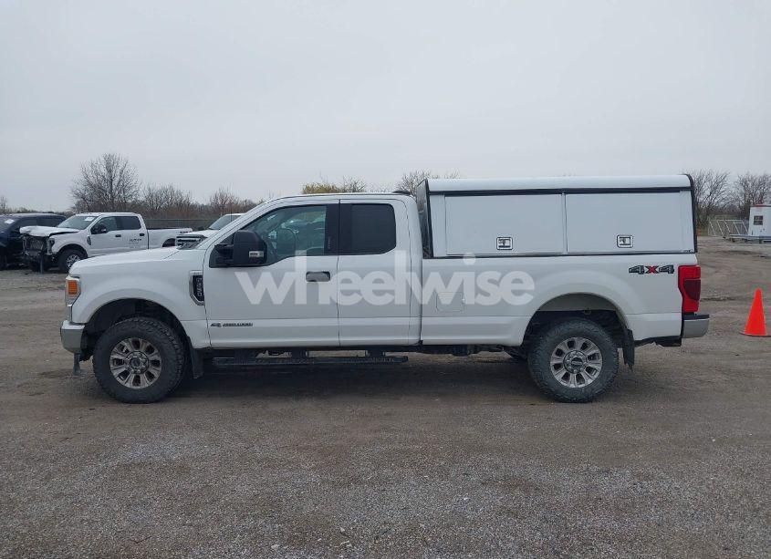 Thumbnail 6 of 2020 FORD F-250 XLT