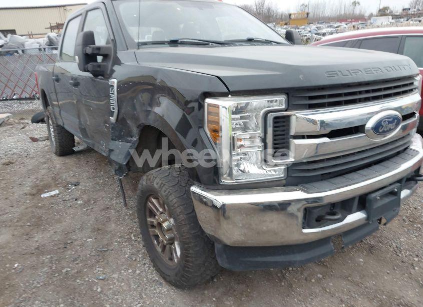 Photo of FORD F-350 XL